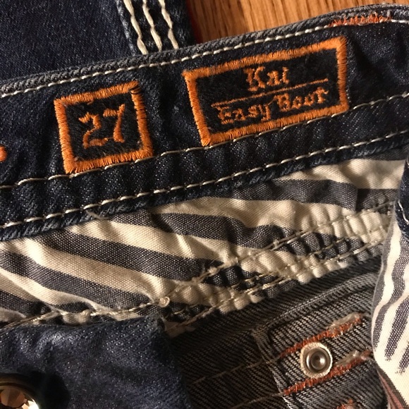 SOLD Rock Revival easy boot cut - Picture 6 of 7